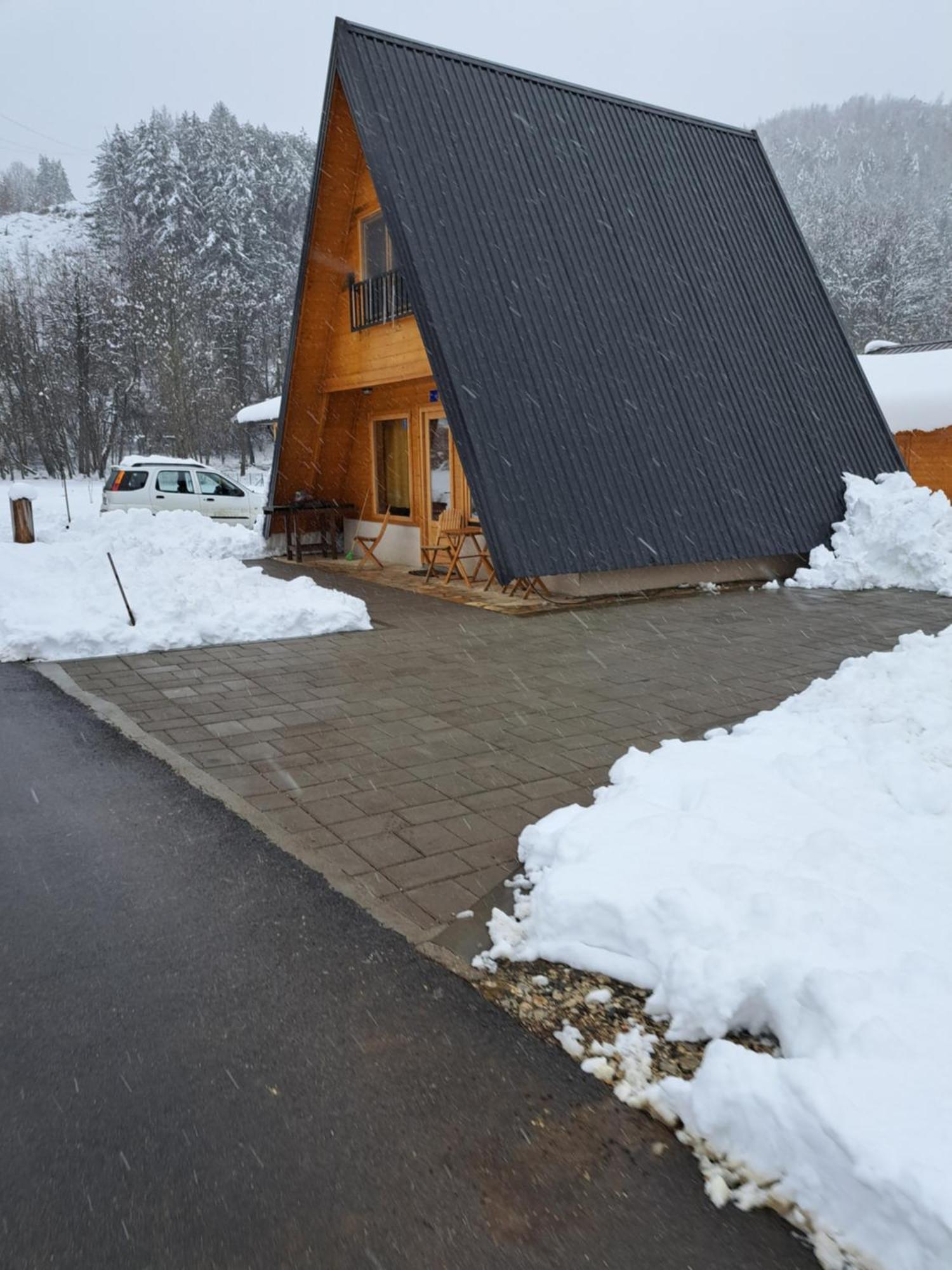 Holiday Home Ella Mokra Gora - Apartman Ella Zewnętrze zdjęcie